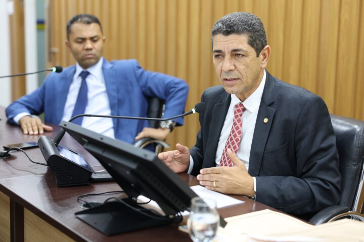 Reuniao ccj foto aline batista 2.jpg