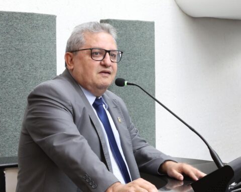 B9cf5e2b4166556ad30641aee4edb775