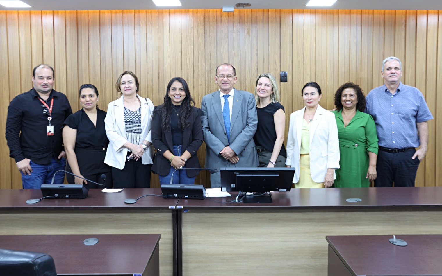 Comissao de meio ambiente da aleto foto isis oliveira.jpg