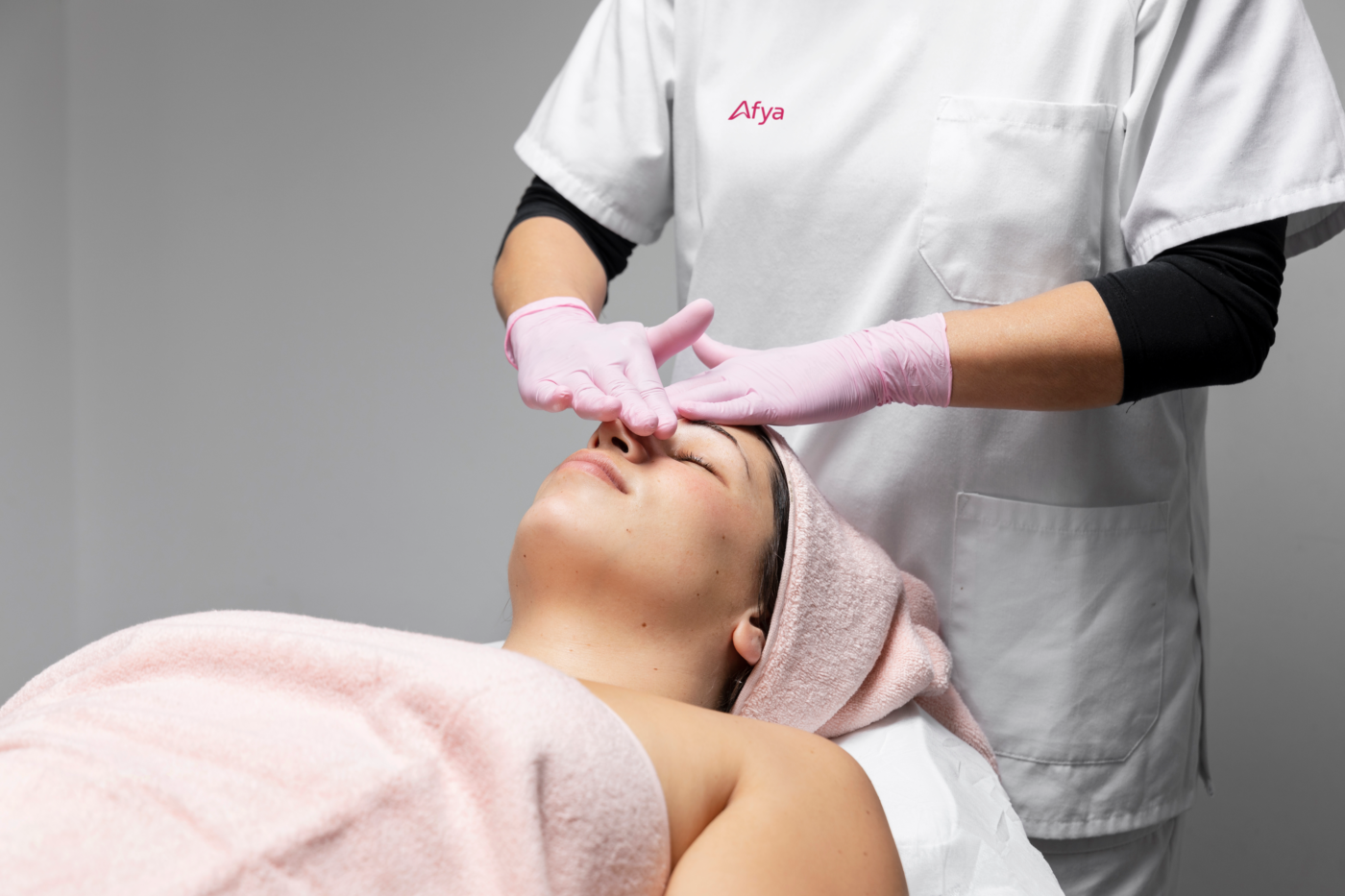 Foto Dermato 1400x933 1.png