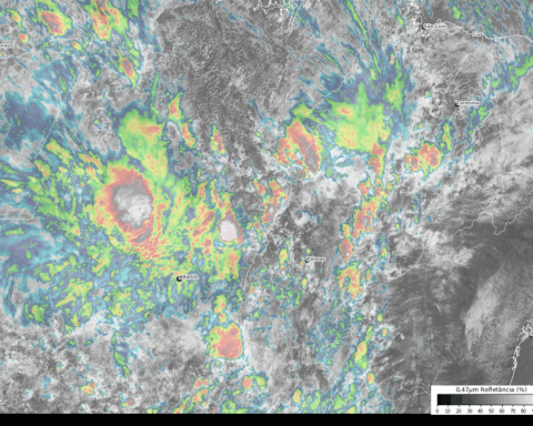 Goes16 202512181510 202512182110 ch01